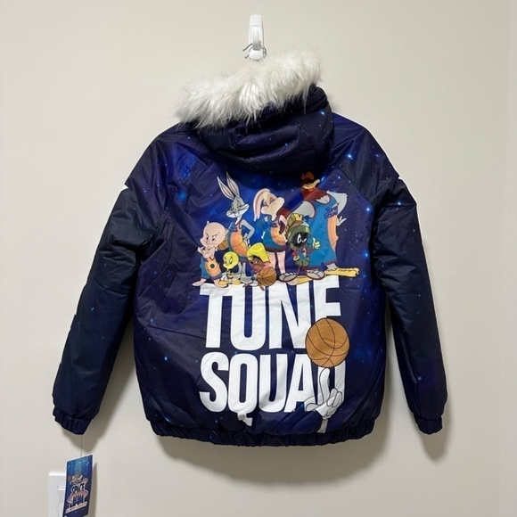 Members Only x Space Jam: A New Legacy Snorkel Bomber Puffer Jacket Medium - Picture 4 of 16